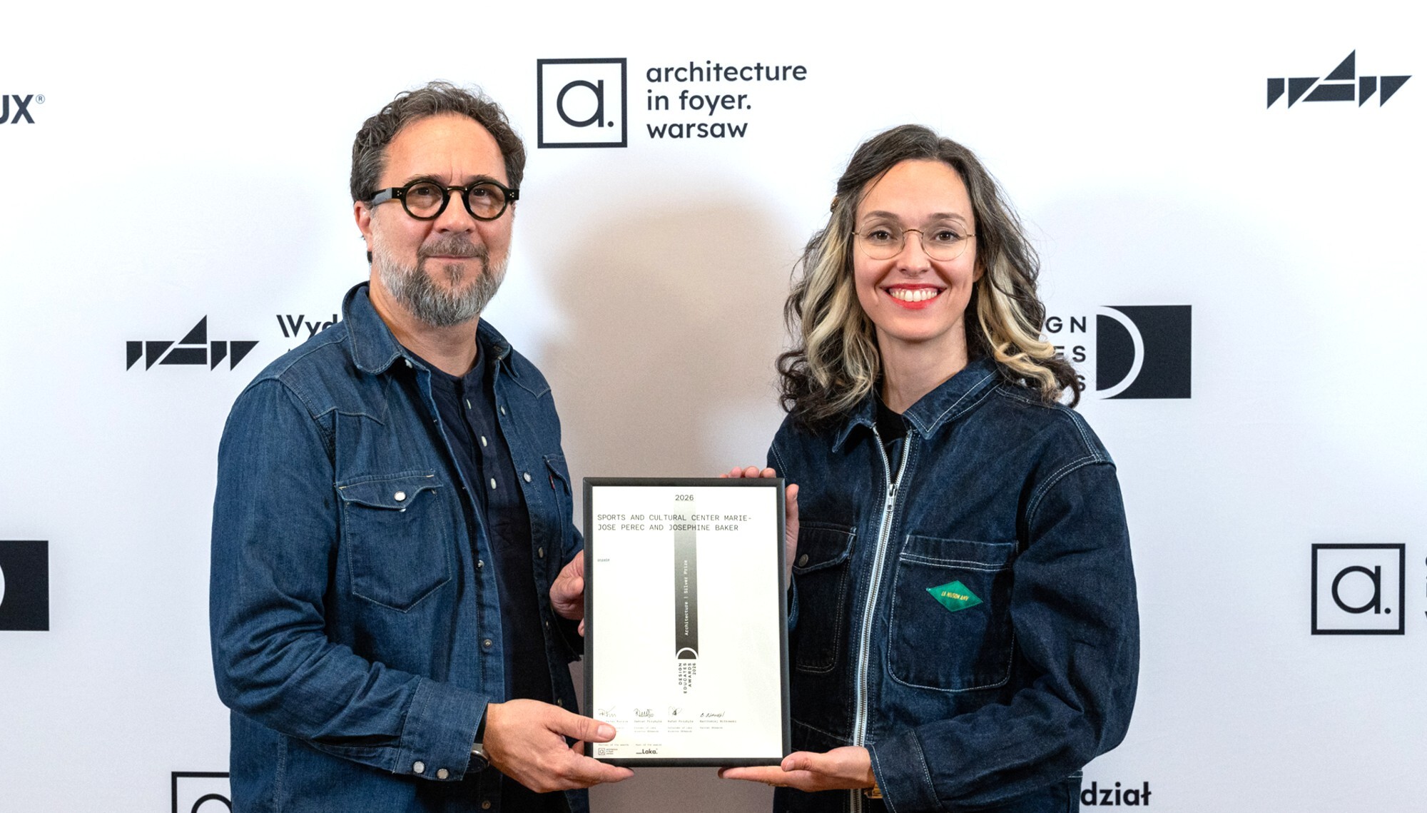 Sports and Cultural Center Marie-José Pérec and Joséphine Baker — the certificate is handed over