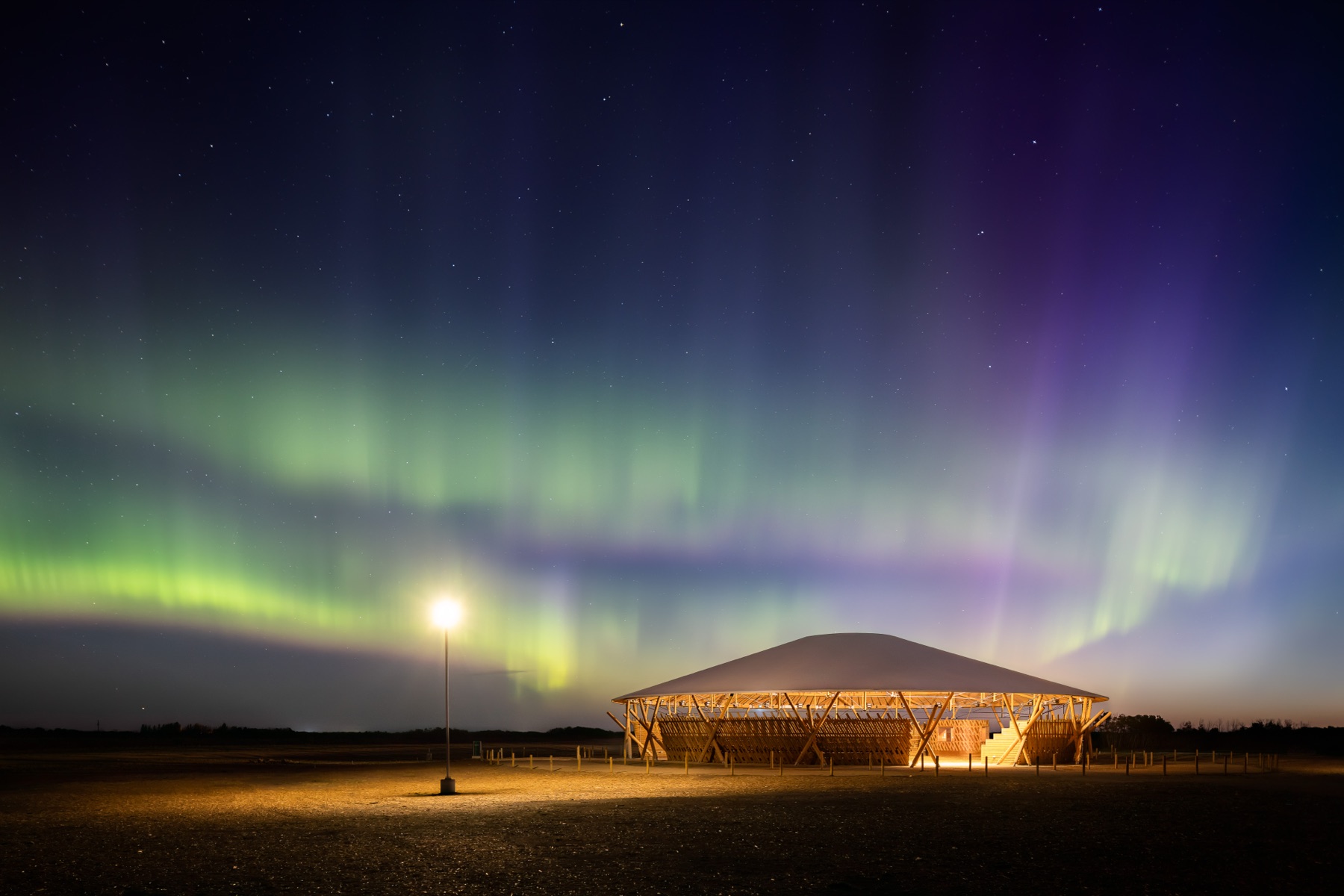 Muscowpetung Powwow Arbour, Oxbow Architecture & Richard Kroeker
